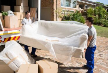 Royal Mover: Expert Furniture Removals for Seamless House Transitions